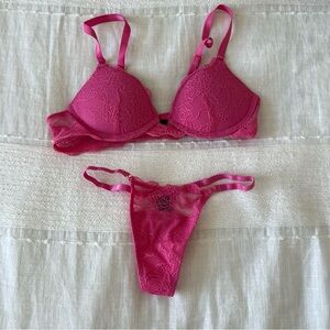 Pepper pink lace bra/panty set 32AA xxs